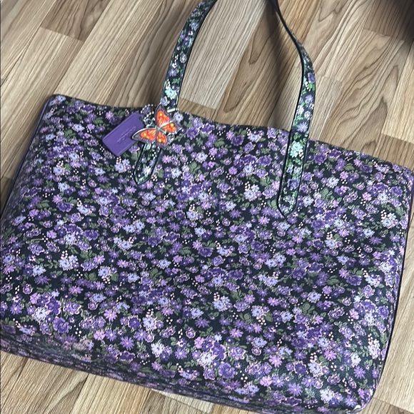 Coach Tote Bag in Purple and Green with Floral Pattern - Picture 4 of 4